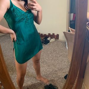 Vintage VS 100% Silk